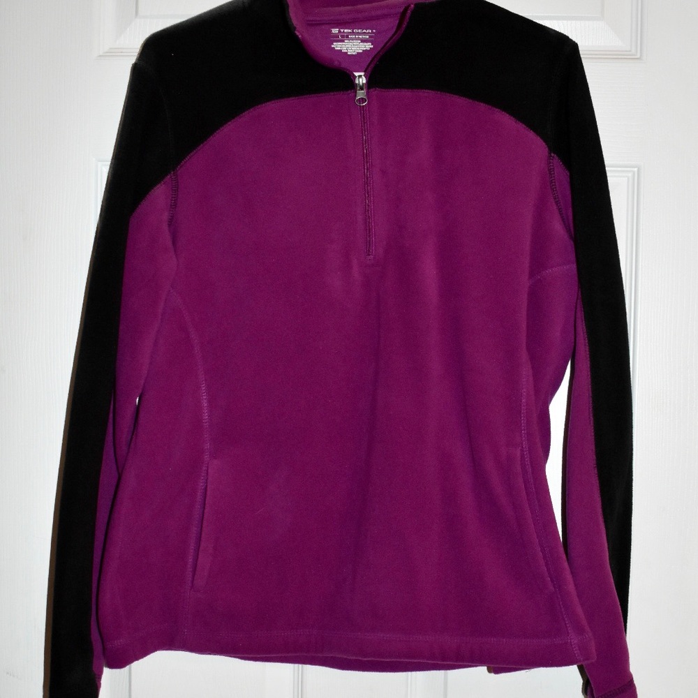 Fleece pullover